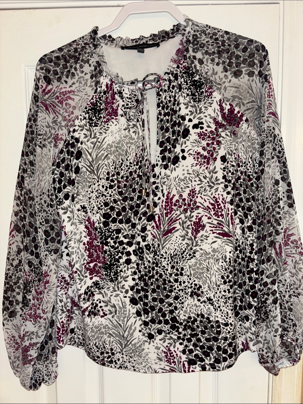 White House Black Market White, Plum & Gray Floral Tie-Neck Blouse Med